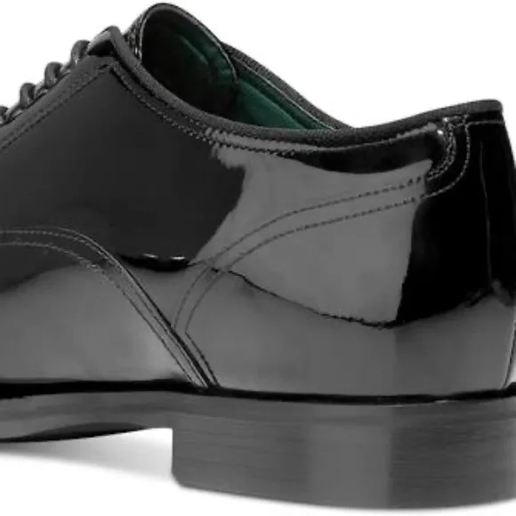 COLE HAAN Modern Essentials Black Patent Leather Cap Toe Oxfords C38309